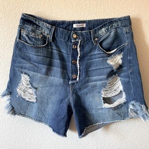 Good American shorts